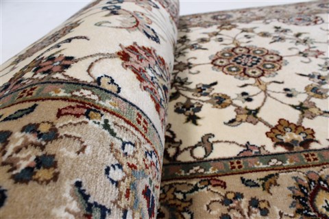 Kashan Beige Runner Hand Knotted 28 X 711  Area Rug 250-25345 Image 9