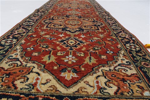 Serapi Green Runner Hand Knotted 20 X 60 Area Rug 250-25453 Image 3