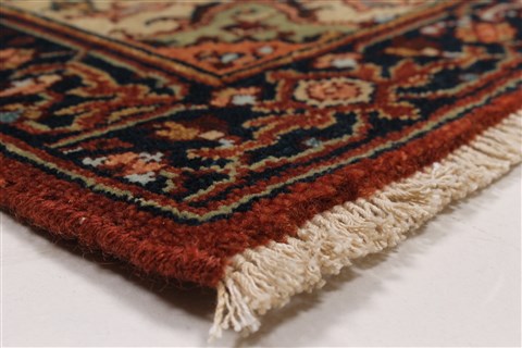 Serapi Brown Hand Knotted 20 X 30 Area Rug 250-25456 Image 4
