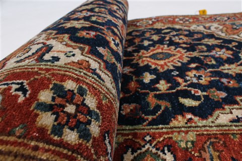 Serapi Blue Hand Knotted 20 X 40 Area Rug 250-25463 Image 11