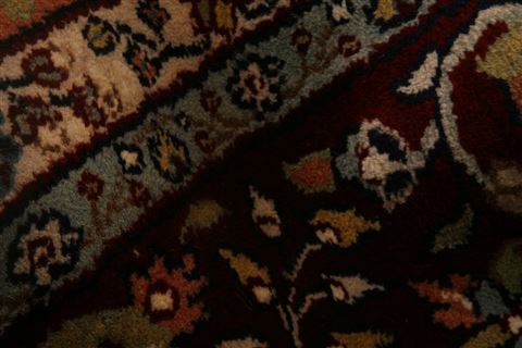 Kashan Red Round Hand Knotted 711 X 711  Area Rug 253-25552 Image 1