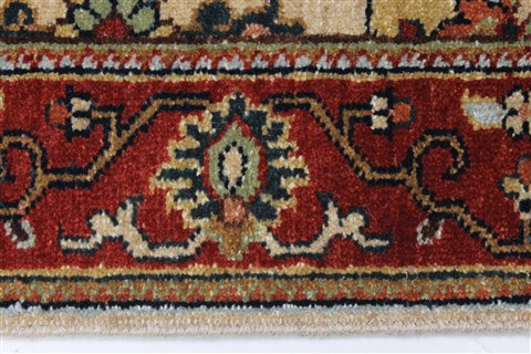 Serapi Beige Runner Hand Knotted 26 X 61 Area Rug 250-25598 Image 2