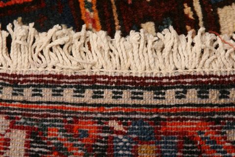 Bakhtiar Red Hand Knotted 120 X 151 Area Rug 100-25601 Image 8