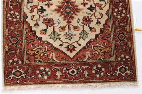 Serapi Beige Runner Hand Knotted 21 X 60 Area Rug 250-25610 Image 3
