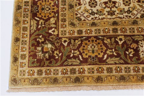 Indo-Persian Beige Hand Knotted 811 X 111 Area Rug 250-25668 Image 5
