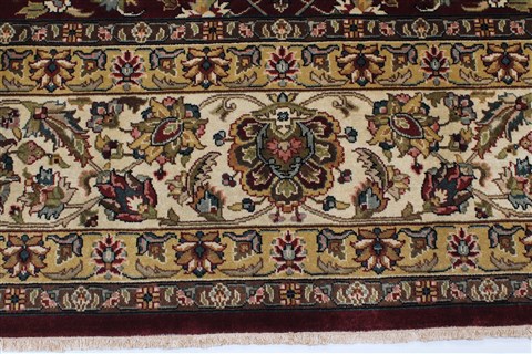 Kashan Beige Hand Knotted 89 X 1110  Area Rug 250-25686 Image 4