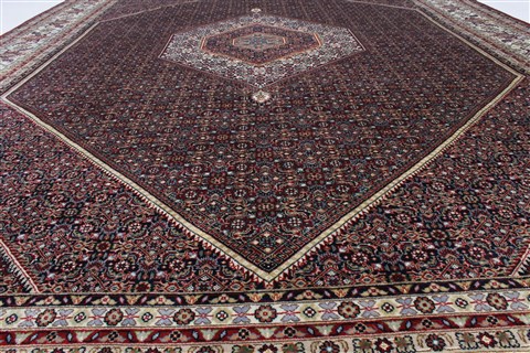 Bidjar Beige Hand Knotted 84 X 1110 Area Rug 250-25689 Image 12