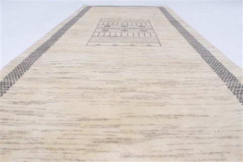 Modern Beige Runner Hand Knotted 27 X 61 Area Rug 250-25719 Image 1