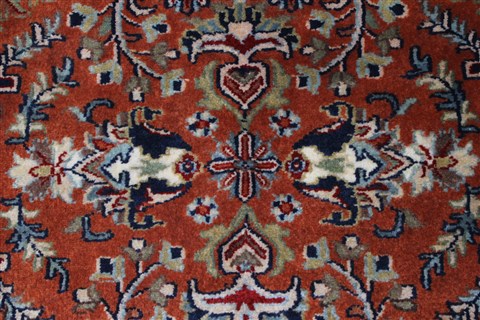 Semnan Beige Runner Hand Knotted 24 X 60 Area Rug 250-25727 Image 4