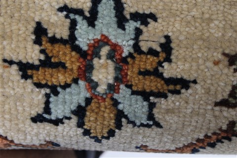Serapi Beige Runner Hand Knotted 26 X 510 Area Rug 250-25729 Image 6