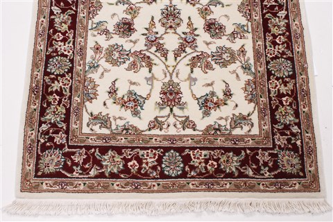 Kashmar Beige Runner Hand Knotted 26 X 60 Area Rug 250-25806 Image 4