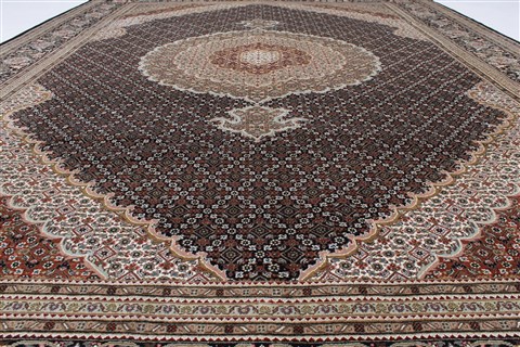 Mahi Black Hand Knotted 82 X 114 Area Rug 250-25824 Image 1