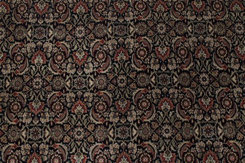 Herati Beige Hand Knotted 90 X 115 Area Rug 250-25827 Image 3