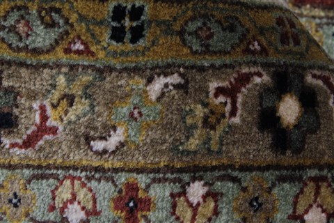 Kashan Beige Hand Knotted 810 X 118  Area Rug 250-25836 Image 9