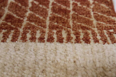 Modern Multicolor Runner Hand Knotted 27 X 67  Area Rug 250-25855 Image 9