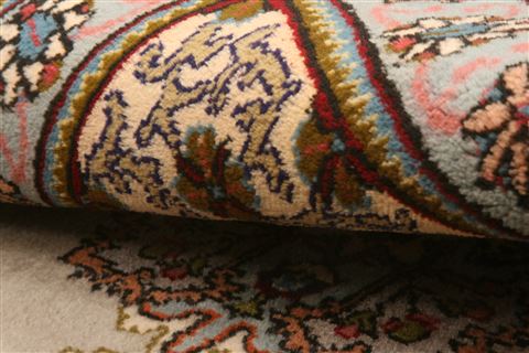 Tabriz Grey Square Hand Knotted 20 X 26  Area Rug 253-25858 Image 3