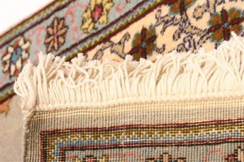 Tabriz Grey Square Hand Knotted 20 X 26  Area Rug 253-25858 Image 7