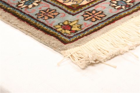 Tabriz Grey Square Hand Knotted 20 X 26  Area Rug 253-25858 Image 8