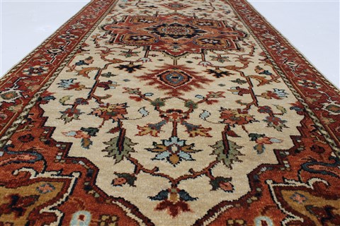 Serapi White Runner Hand Knotted 26 X 60 Area Rug 250-25871 Image 1