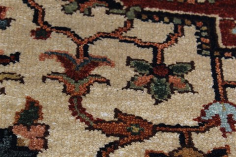 Serapi White Runner Hand Knotted 26 X 60 Area Rug 250-25871 Image 6