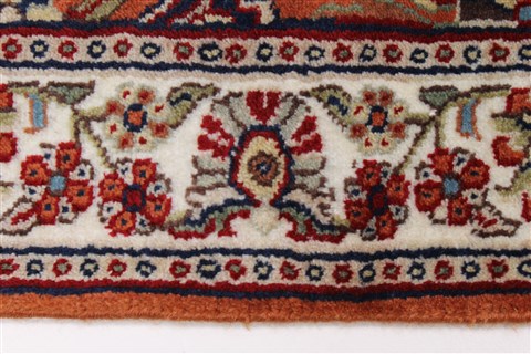 Sarouk Beige Runner Hand Knotted 26 X 62 Area Rug 250-25887 Image 2