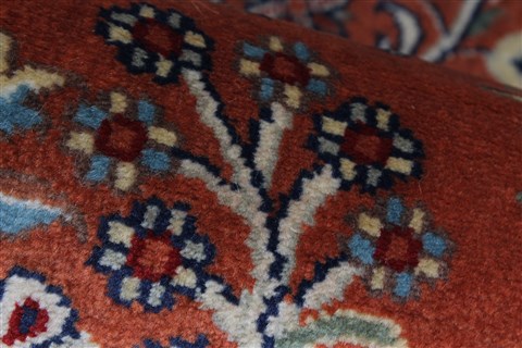 Sarouk Beige Runner Hand Knotted 26 X 62 Area Rug 250-25887 Image 8