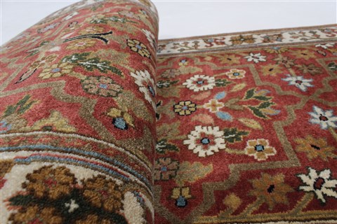 Semnan Beige Runner Hand Knotted 20 X 510 Area Rug 250-25891 Image 9