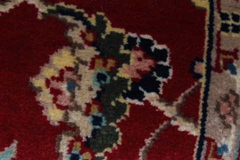 Isfahan Red Runner Hand Knotted 28 X 61 Area Rug 250-25893 Image 8