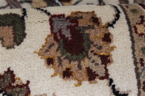 Kashmar Beige Runner Hand Knotted 28 X 61 Area Rug 250-25911 Image 7