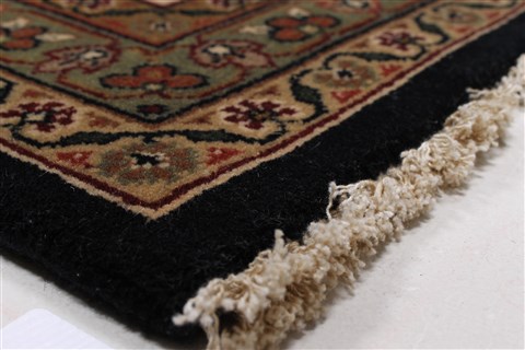 Herati Beige Hand Knotted 811 X 117 Area Rug 250-25926 Image 4