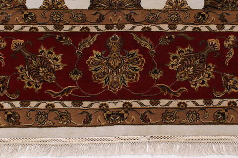 Tabriz Beige Hand Knotted 90 X 120  Area Rug 250-25943 Image 2