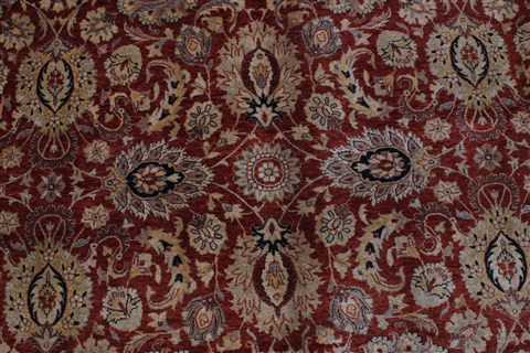 Kashan Beige Hand Knotted 810 X 122 Area Rug 250-25950 Image 3