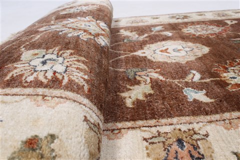 Ziegler Beige Runner Hand Knotted 26 X 62  Area Rug 250-25953 Image 8