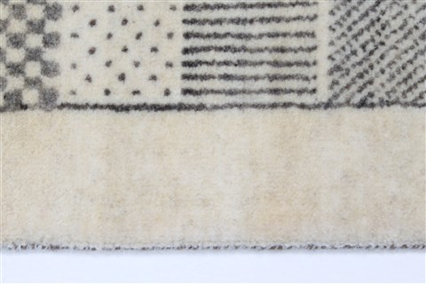 Modern Grey Runner Hand Knotted 26 X 61  Area Rug 250-26017 Image 3