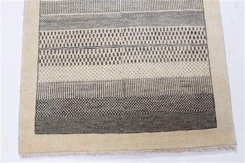 Modern Grey Runner Hand Knotted 26 X 61  Area Rug 250-26017 Image 5