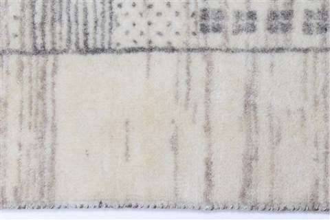 Modern Grey Runner Hand Knotted 26 X 58  Area Rug 250-26019 Image 1