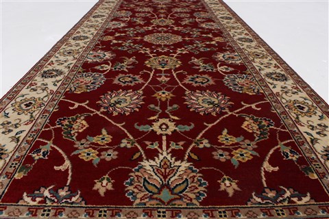 Isfahan Red Runner Hand Knotted 26 X 61 Area Rug 250-26030 Image 1