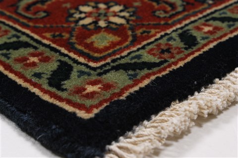 Herati Beige Runner Hand Knotted 26 X 59 Area Rug 250-26034 Image 5