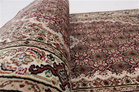 Mahi Brown Hand Knotted 28 X 61 Area Rug 250-26041 Image 8