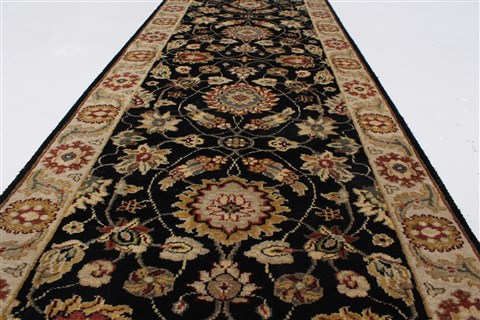 Kashan Beige Runner Hand Knotted 21 X 61 Area Rug 250-26052 Image 2