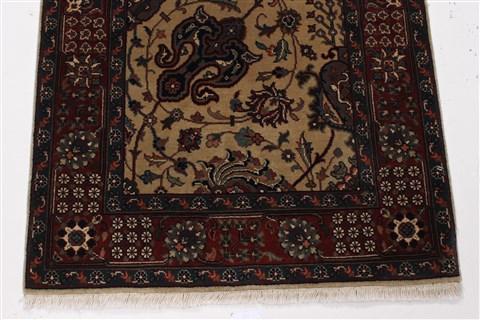 Tabriz Beige Runner Hand Knotted 26 X 61 Area Rug 250-26054 Image 5