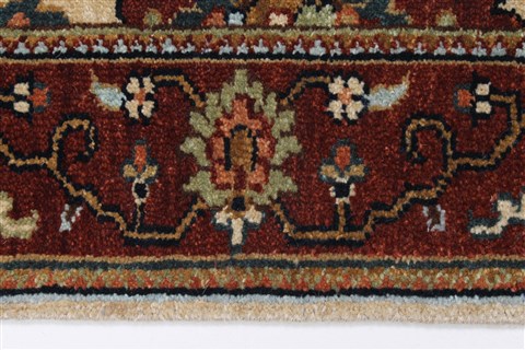 Serapi Beige Runner Hand Knotted 26 X 510 Area Rug 250-26056 Image 2
