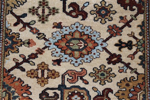 Serapi Beige Runner Hand Knotted 26 X 510 Area Rug 250-26056 Image 3