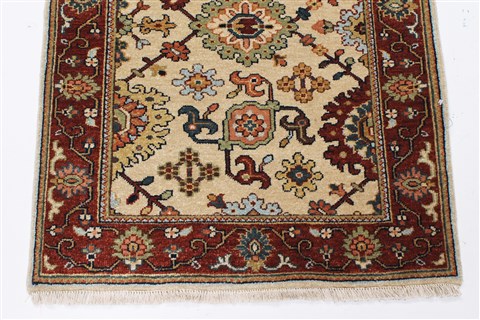 Serapi Beige Runner Hand Knotted 26 X 510 Area Rug 250-26056 Image 4