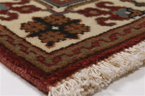 Semnan Beige Runner Hand Knotted 21 X 60 Area Rug 250-26063 Image 4