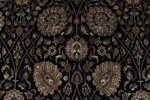 Tabriz Beige Hand Knotted 89 X 123 Area Rug 250-26069 Image 3