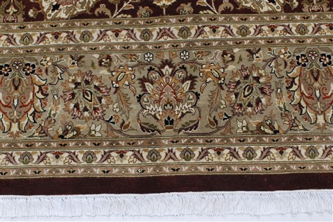 Tabriz Beige Hand Knotted 90 X 1110 Area Rug 250-26075 Image 3