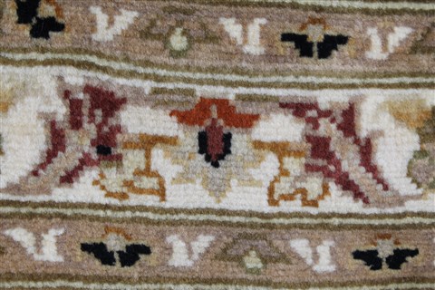 Tabriz Beige Hand Knotted 90 X 1110 Area Rug 250-26075 Image 9