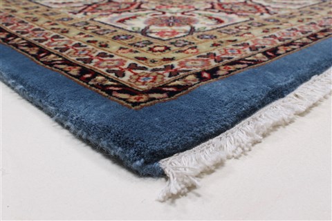Mahi Blue Hand Knotted 85 X 117 Area Rug 250-26080 Image 6
