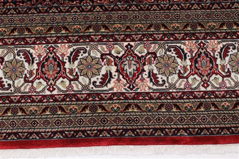 Mahi Beige Hand Knotted 83 X 115 Area Rug 250-26082 Image 3